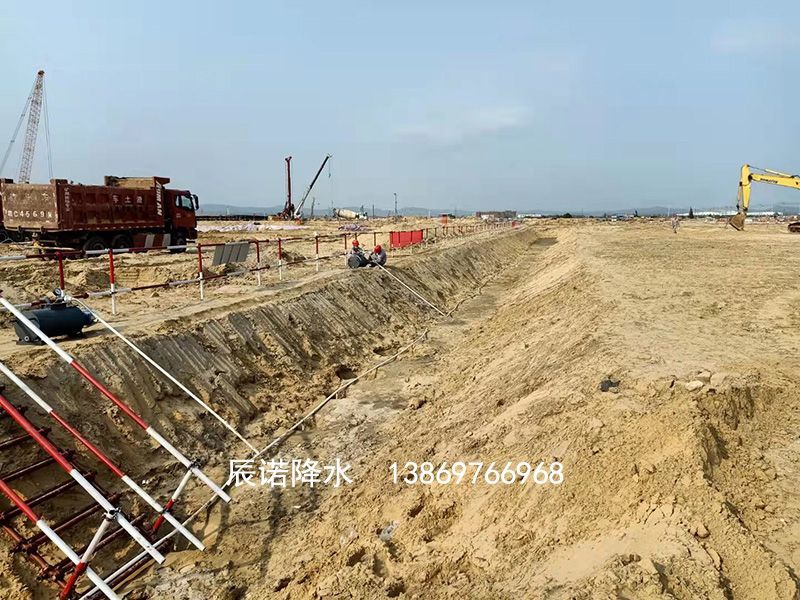 施工要注意井點降水設備管的進水口位置